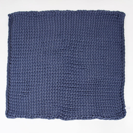 Lounge Pug - Couverture lestée pour Adulte - lourde - apaisante contre l'anxiété - Tricot épais Bleu Foncé - 5 KG 135 x 150 cm
