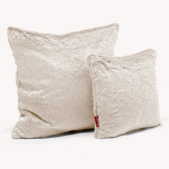 Coussin 47 x 47cm - Fausse Fourrure Lapin Blanc 02