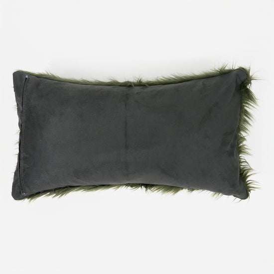 Housse de Coussin Rectangulaire Géant 40 x 70cm - Imitation fourrure à poils longs Vert sauge 02