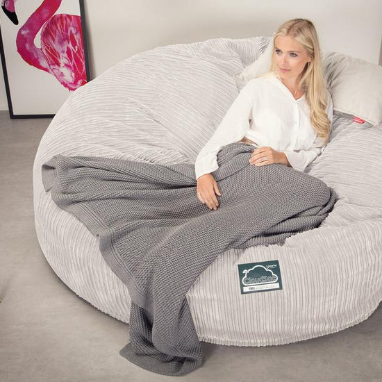 Lounge Pug, CloudSac 3000 XXL, Grand Canapé Pouf à Mémoire de Forme, Gros Pouf Sofa, Côtelé Ivoire