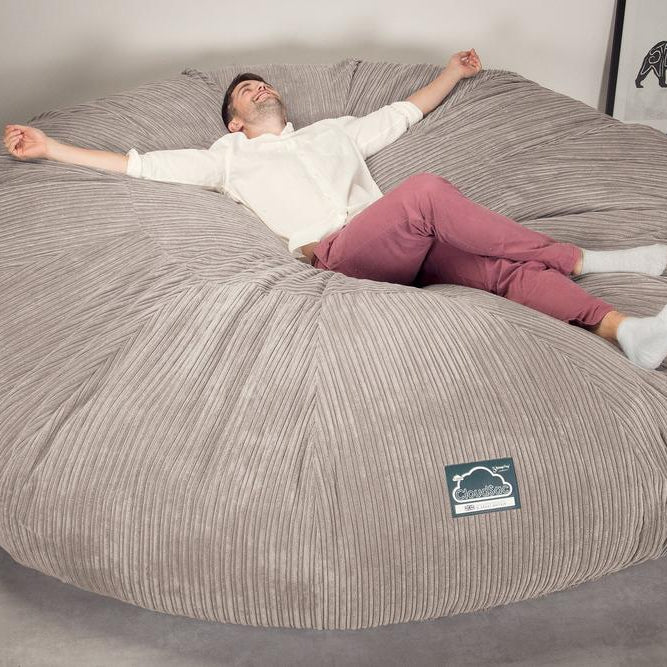 Lounge Pug, CloudSac 5000 XXXXXL, Canapé Pouf Titanesque à Mémoire de Forme, Gros Pouf Sofa, Côtelé Vison