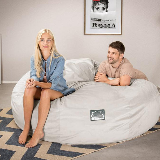 Lounge Pug, CloudSac 3000 XXL, Grand Canapé Pouf à Mémoire de Forme, Gros Pouf Sofa, Velours Argent