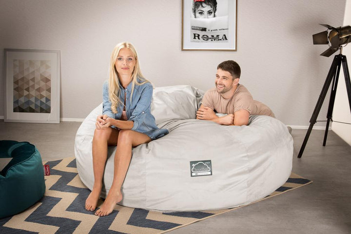 Lounge Pug, CloudSac 3000 XXL, Grand Canapé Pouf à Mémoire de Forme, Gros Pouf Sofa, Velours Argent