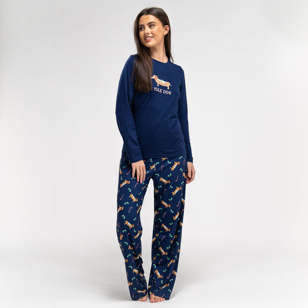 Ensemble Pyjama Motif Noël Teckel pour Femmes 04