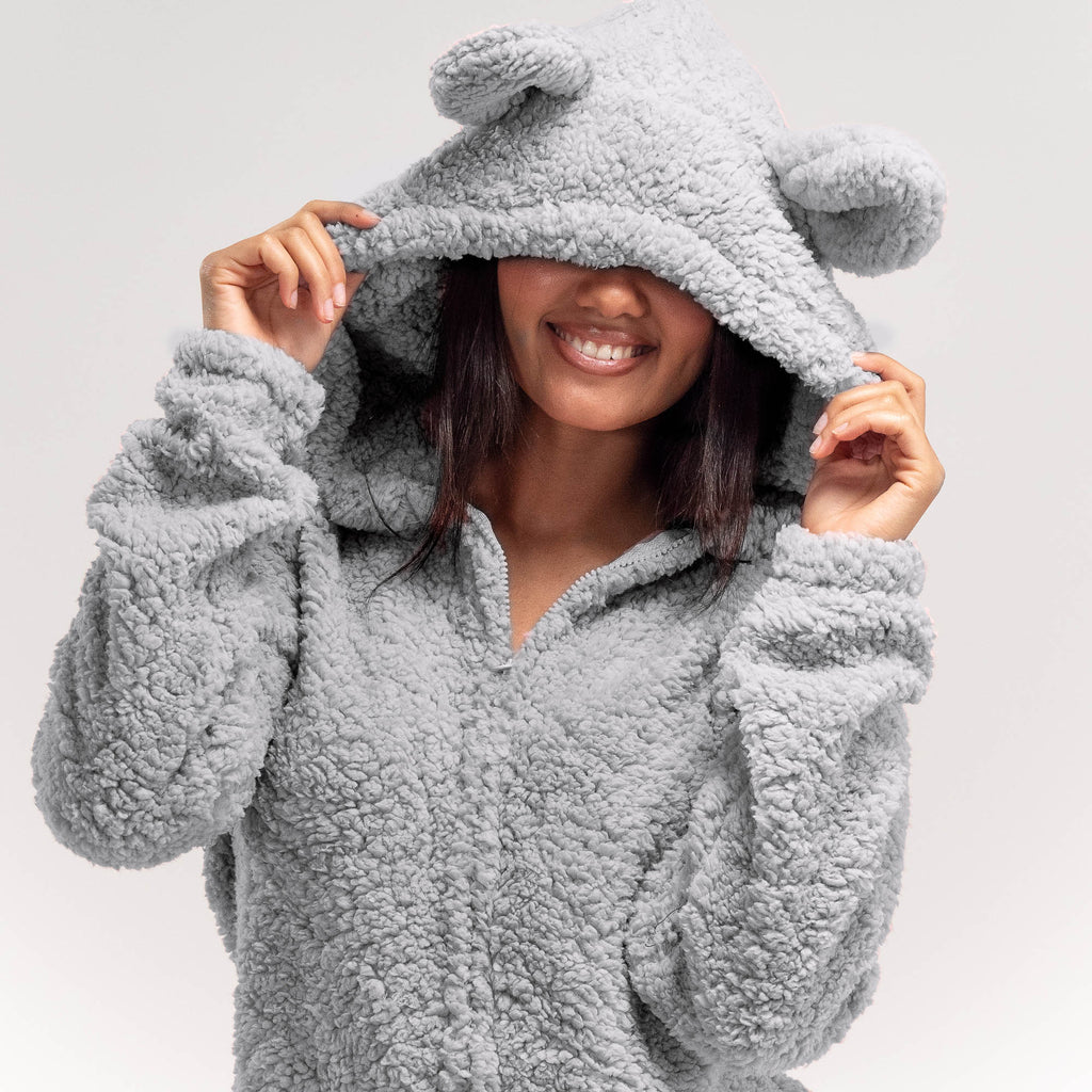 Grenouillère en Polaire avec Oreilles de Nounours Gris pour Femmes 02