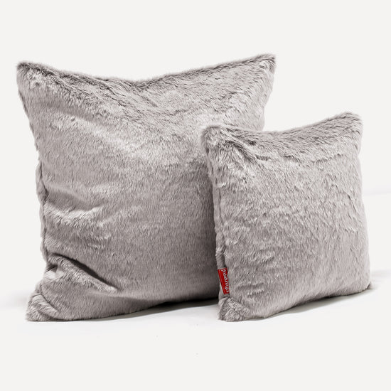 Coussin 47 x 47cm - Fausse Fourrure Lapin Gris clair 02
