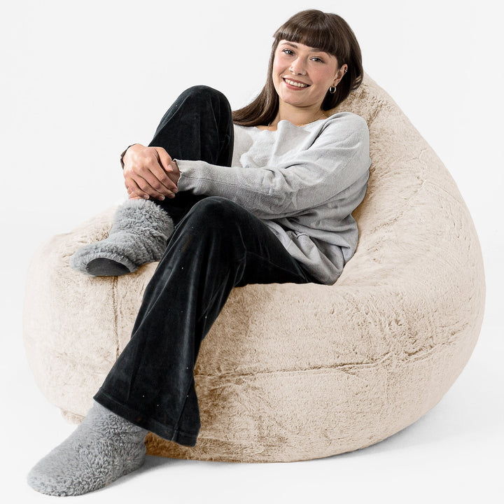 Pouf Géant XXL - Fausse Fourrure Lapin Blanc 02