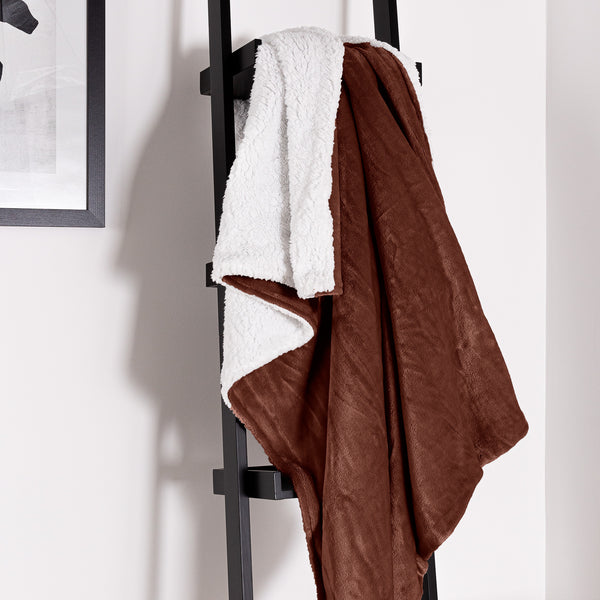 Couverture Sherpa - Polaire Marron Fabric Close-up Image