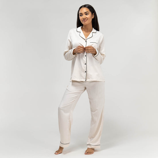 Pantalon de Pyjama en Satin Crème pour Femmes 01